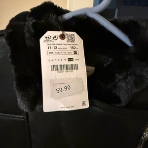 Zara Elegant Black Jacket with Faux Fur Trim